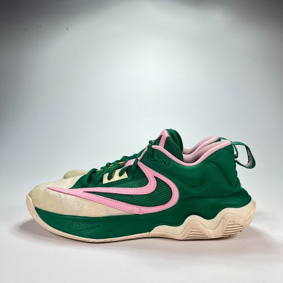 Nike Giannis Immortality 3 Green Pink Athletic Basketball Shoes Men's Size 8 - Picture 2 of 10